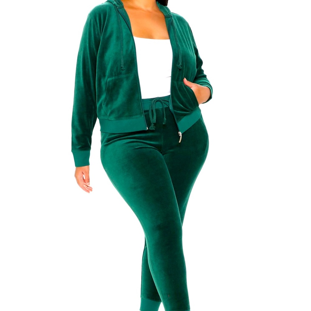 Velour jogging set from Fashion Nova